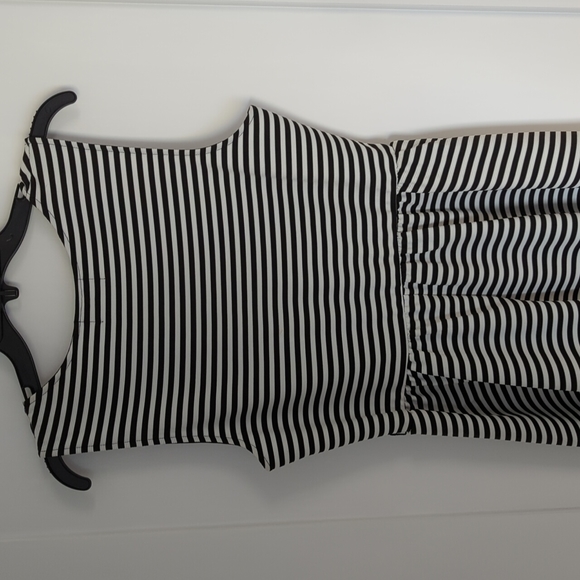 Artee Couture Striped dress - Picture 2 of 4